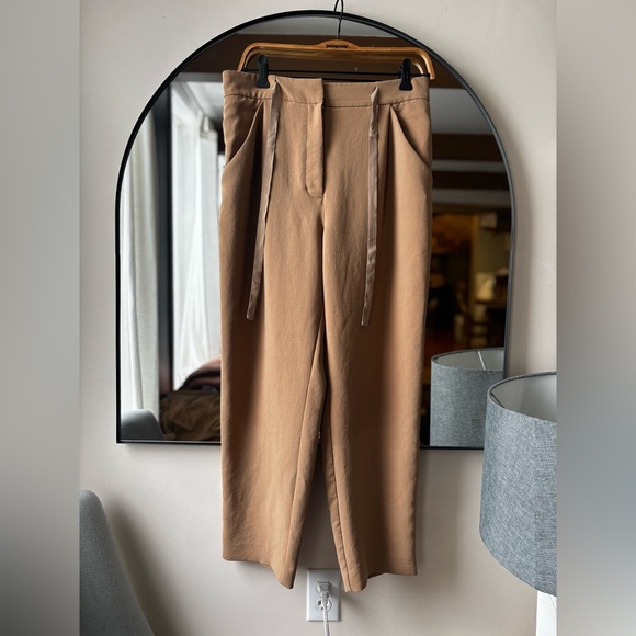 ARITZIA WILFRED | front tie pants | size 10 - Picture 4 of 4